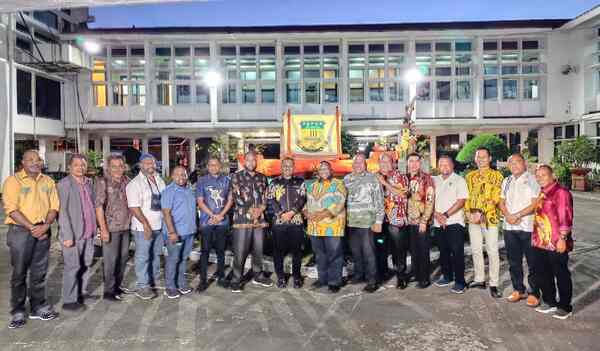 DPR Provinsi di Tanah Papua Bentuk Asosiasi, Sikapi Inpres 1 Tahun 2025 3 IMG 20250321 WA00652