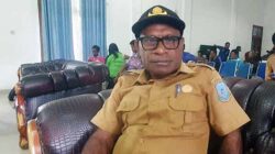 Clemens Sineri Kepala Kesbangpol Mabraya