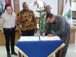YPMAK-Pemprov Papua Barat Teken Kesepakatan Bersama Pemberdayaan Masyarakat