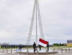 Koarmada III Kibarkan Bendera Setengah Tiang, Peringati Hari Bakti Hiu Kencana 2025