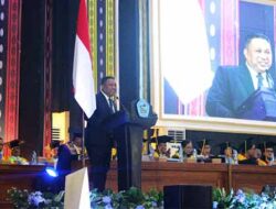 Hadiri Dies Natalies ke 62 dan Wisuda Unpatti Ambon, Begini Pesan Wagub Vanath