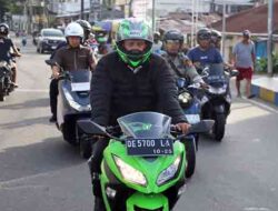 Momen Wali Kota Ambon Pimpin Pemberlakuan Jumat Tanpa Mobil Dinas
