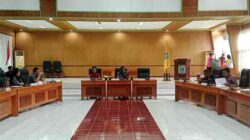 DPRK Biak Rapat Internal Bapemperda