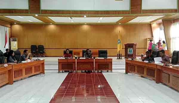 DPRK Biak Rapat Internal Bapemperda