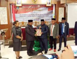 Resmi Serahkan Draft Ranwal RPJMD 2025-2029 ke DPRP PB, Sekda Tekankan Ini