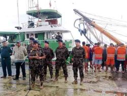 KKP Tangkap 2 Kapal Ikan Asing Ilegal asal Filipina di Perairan Utara Biak