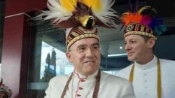 Duta Besar Vatikan untuk Indonesia (Nuncio Apostolik), Mgr. Piero Pioppo yang dijadwalkan tiba di Timika, Selasa (13/5/2025) akan memimpin perayaan misa kudus Tahbisan Uskup Mgr. Bernardus Bofitwos Baru, OSA sebagai Uskup Keuskupan Timika di Gereja Katedral Tiga Raja, Rabu (14/5/2025) / Foto : Ist