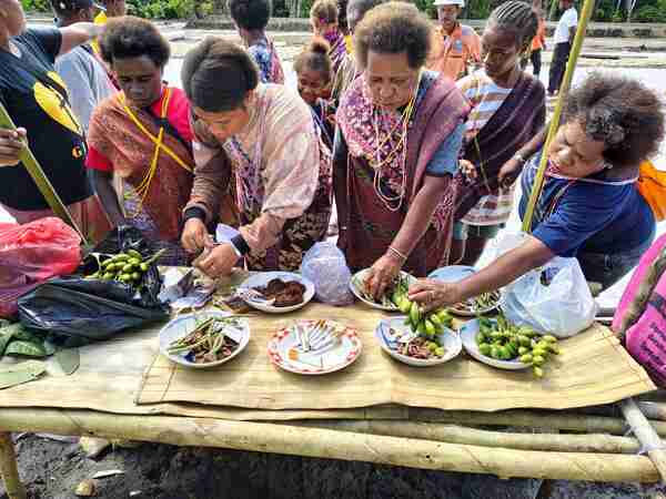 SKK Migas-PEP Papua Hormati Adat, Hadiri Upacara di Area Eksplorasi BIT-001 2 IMG 20250523 WA0014