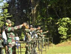 Tingkatkan Ketangkasan Prajurit : Perwira Koarmada III Asah Kemampuan Menembak