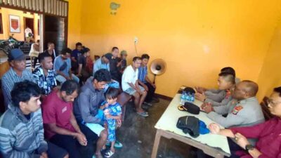 Kapolres Pegaf Korban Longsor Tatap Muka