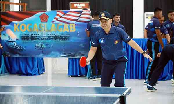 Semarak HUT ke-7, Kas Koarmada III Buka Resmi Rangkaian Perlombaan 3 Koarmada III Buka Resmi Rangkaian Perlombaan3