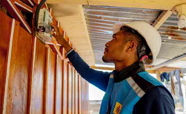 Spesial Harkitnas 2025, PLN Promo Diskon Tambah Daya bagi Pelanggan di Tanah Papua 2 PLN Diskon Tambah Daya Harkitnas 2025 2