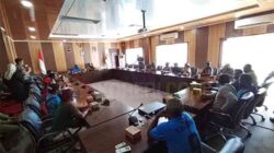 Pemkab Mimika Terima Pendemo CPNS 2025