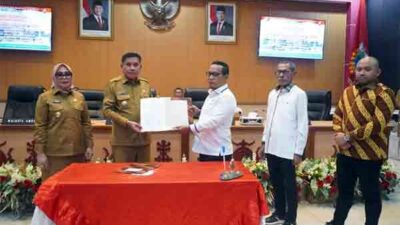 Pemkot Ambon-DPRD Sahkan 3 Ranperda Jadi Perda, Ini Rinciannya
