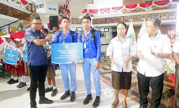 2 Program Papua Barat Resmi Diluncurkan, Gubernur Ajak Semua Pihak Sukseskan 2 Pemprov PB Luncurkan 2 Program PB Sehat Produktif2