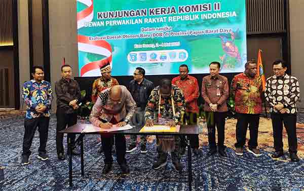 Pemprov PB Tuntaskan Penyerahan Aset Tetap ke PBD, Segini Total Nilainya 2 Pemprov PB Serahkan Aset Tteap ke PBD2