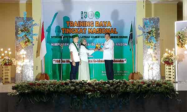 Walkot BW HMI Ambon Training Raya