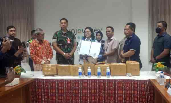 Bandara Pattimura Ambon Gagalkan Cairan Merkuri