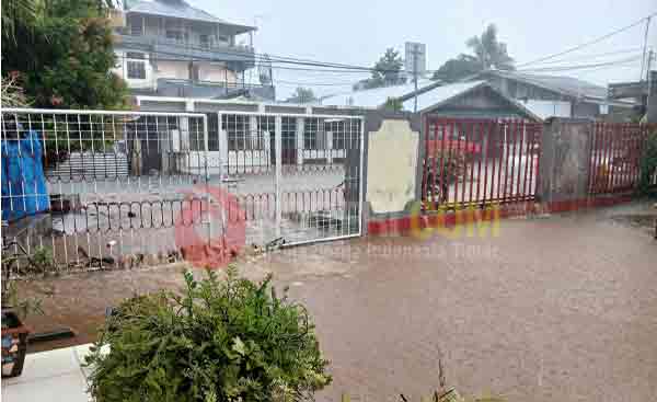 Sikapi Masalah Banjir di SD Inpres 27 dan 41, Ini Instruksi Kadisdik Kota Ambon 2 Banjir di SD Inpres 27 41 Ambon2