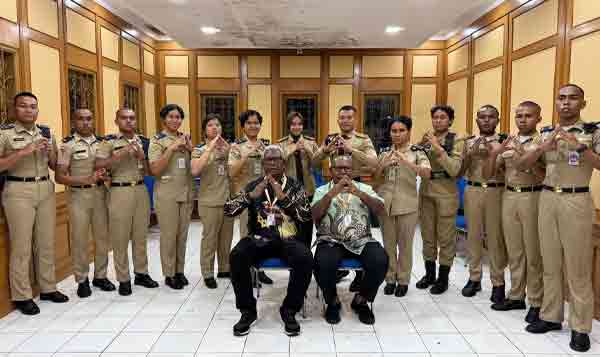 Bupati JR temui Praja IPDN Mimika2