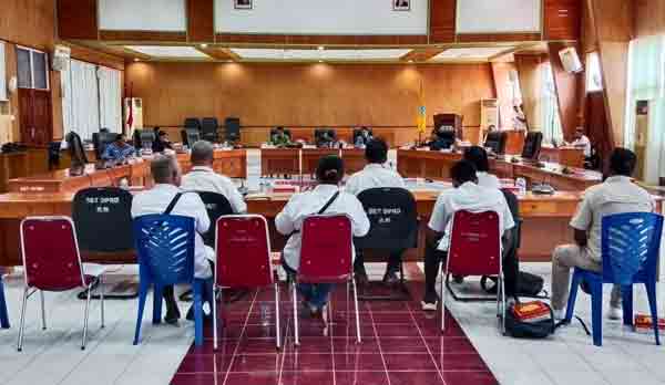 Komisi III DPRK Biak Gelar RDP Bahas PPDB dan Sekolah Unggulan Ibdi 2 DPRK Biak PPDB dan Sekolah Unggulan IBDI3