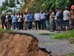 Wali Kota Dampingi Gubernur Tinjau Lokasi Terdampak Bencana di Ambon