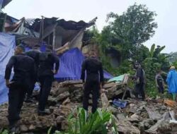Hujan Deras Guyur Kota Ambon, Banjir Hingga Pohon Tumbang Landa Sejumlah Kawasan