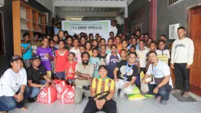 Jurnalis Papua Berbagi Kasih