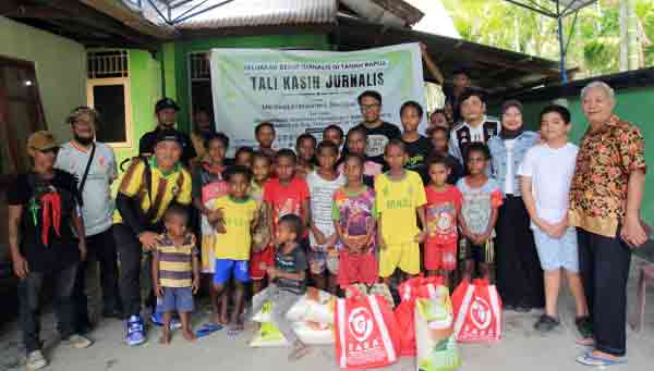 Jurnalis Papua Berbagi Kasih4