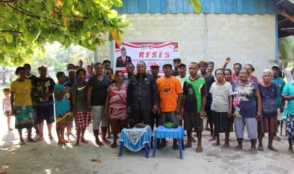 Leo Rumpaidus Serap Aspirasi di Pulau Pai, Warga Keluhkan Pengelolaan Dana Kampung 3 Leo Rumpaidus Reses di Pulai Pai