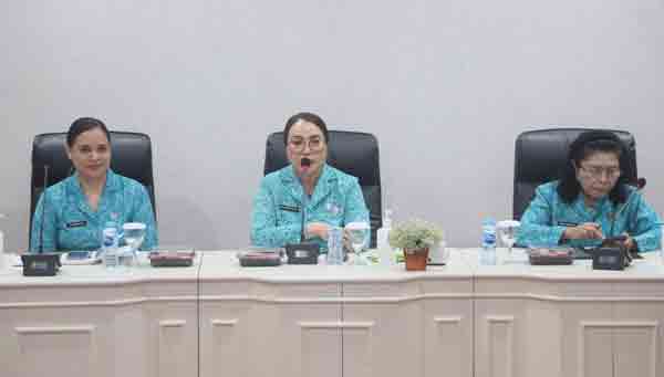 Lisa Wattimena Rakot PKK Kota Ambon