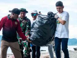 HLH Sedunia: PLN “Beach Clean Up” Sukses Kumpul 1,62 Ton Sampah di Pantai Holtekamp