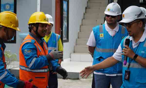 Siagakan Petugas, PLN Pastikan Keandalan Listrik Saat Iduladha 1446 H di Papua 3 PLN Listrik Andal Idul Adha di Papua3