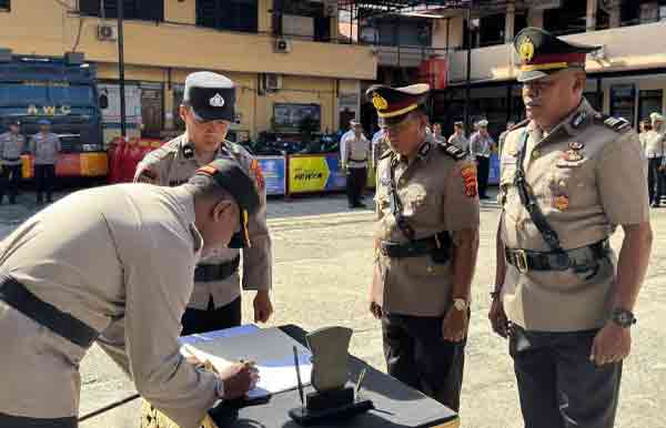 Sejumlah Pejabat Jajaran Polresta Jayapura Kota Jalani Sertijab 2 Polresta JPR Kota Sertijab Pejabat2