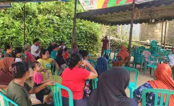 Anggota DPR RI Kunjungi Lokasi Longsor Batu Merah, Siap Tindaklanjuti Masukan Warga 1 Saadiah Uluputty Longsor Batu Merah
