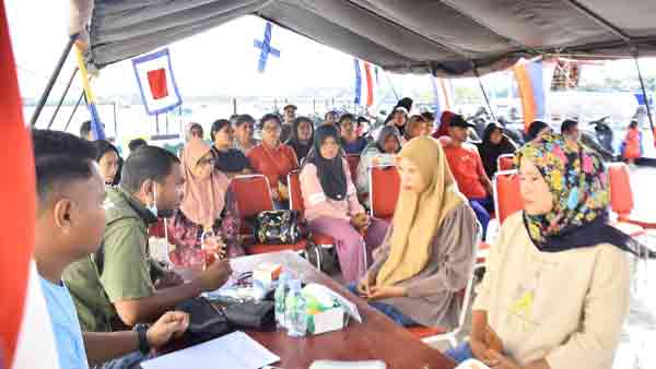 Satgas Trisila 25 Pemda Morotai Bakti Kesehatan Gratis