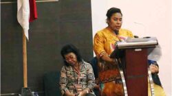 tia Anggota KPUKota JPR Dipecar