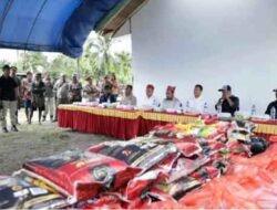 Tinjau Lokasi Banjir Waehata, Bupati Buru Tegaskan Tanggung Jawab Pemerintah