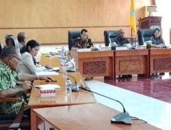 Komisi III DPRK Biak Gelar RDP, Soroti Pelaksanaan SPMB dan Temuan di Lapangan