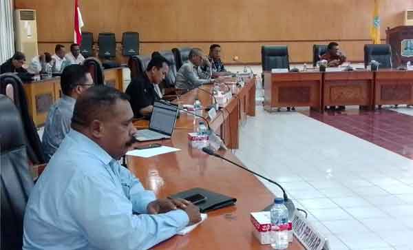 DPRK Biak Gelar Rapat Banggar, Bahas Evaluasi Anggaran Menuju APBD Perubahan 2025 2 DPRK Biak Rapat Banggar APBD Perubahan 2025 2