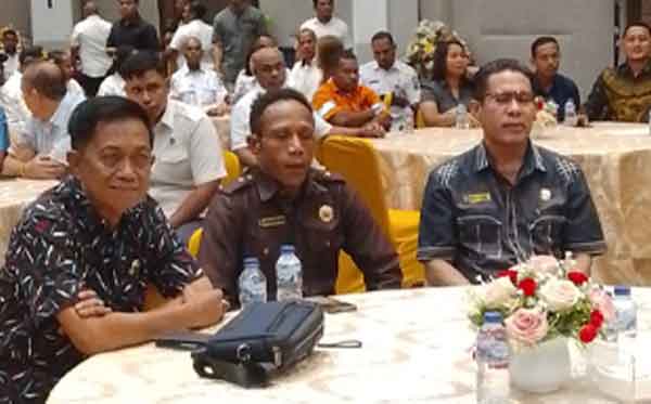 DPRK Biak hadiri Papua Peg Pemkab Biak Teken MoU2