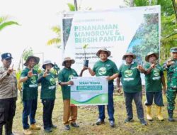 Dukung Pelestarian Lingkungan, Kilang Kasim Tanam 1.000 Mangrove dan Bersih Bersih Pantai Wawenagu