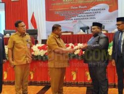 DPRP Papua Barat Gelar Paripurna Penyampaian LKPJ 2024