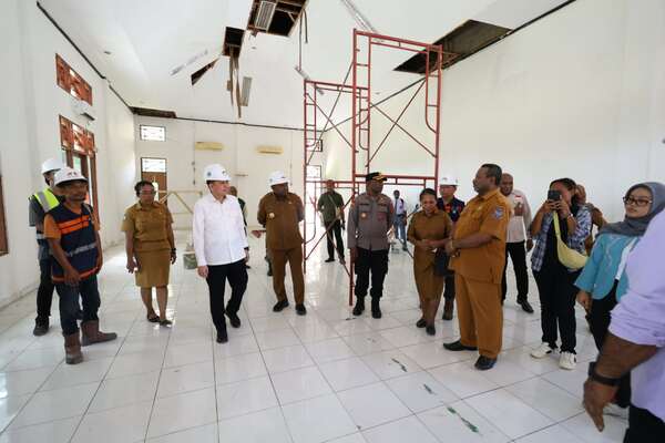 Pj Gubernur Tinjau Sekolah Rakyat di Sarmi: 30 Juli Siap Digunakan 1 IMG 20250726 WA0001 1