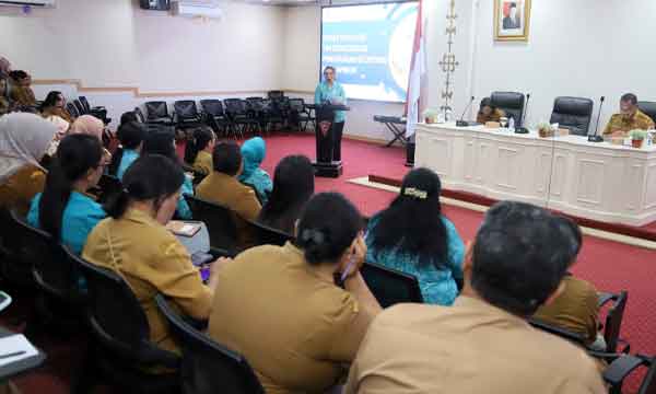 Angka Stunting Belum Turun Signifikan, TP PKK Kota Ambon Gelar Evaluasi 1 Lisa Wattimena Raat Evaluasi