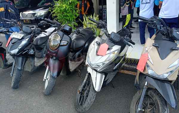 Polresta Sorong Kota Ungkap Kasus Curanmor dan Begal: 4 Pelaku-8 Motor Diamankan 2 Polresta Sorong Kota 4 Pelaku ranmor2