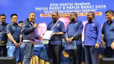 Saan Mustopa SK NasDem Teluk Bintuni