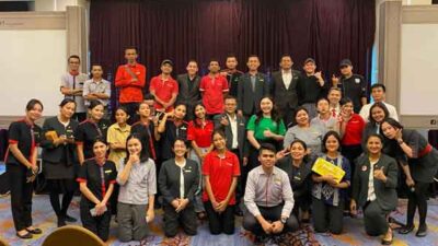 Bangun Budaya Kerja Positif, Swiss-Belhotel Ambon Apresiasi 2 Karyawan Terbaik
