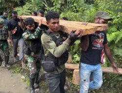 Dibalik Aksi Brutal OPM, Malah Makin Pererat Kebersamaan TNI-Rakyat Papua  