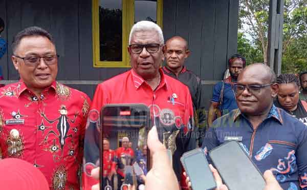 Bupati JR Gub Meki SKKL Telkomsel Putus